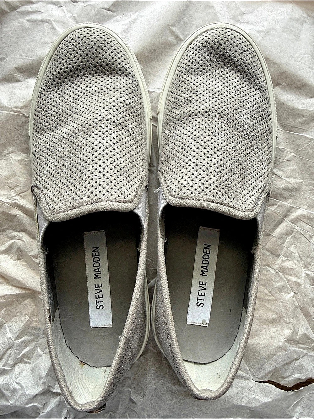 Steve Madden Zaraya Perforated Slip-On Sneakers Gray 6.5M